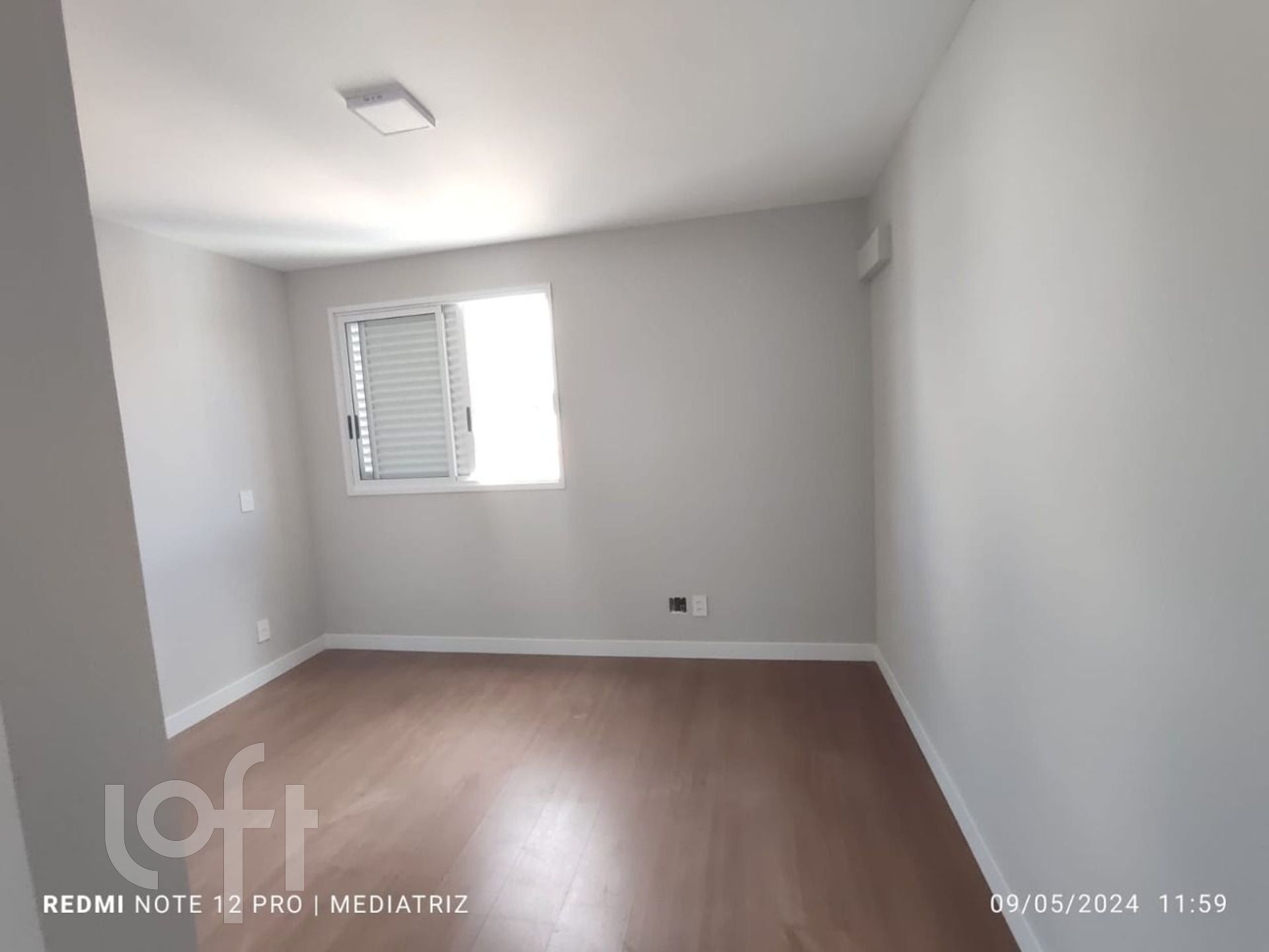 Apartamento à venda com 3 quartos, 21m² - Foto 13