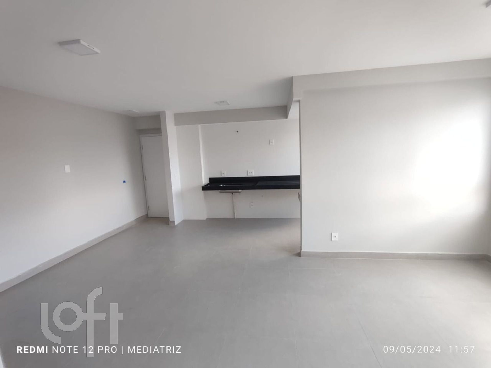 Apartamento à venda com 3 quartos, 21m² - Foto 6