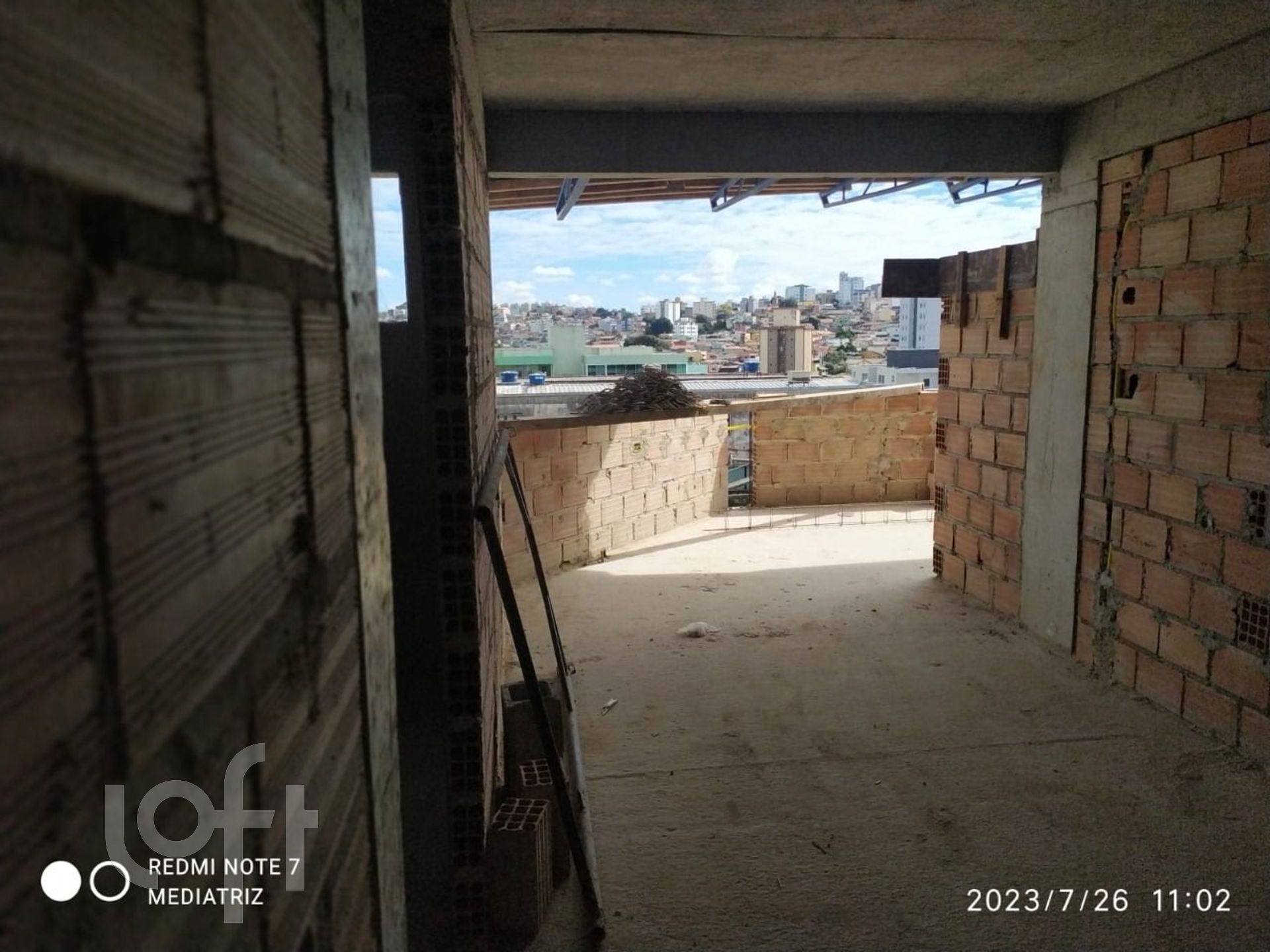 Apartamento à venda com 3 quartos, 21m² - Foto 26