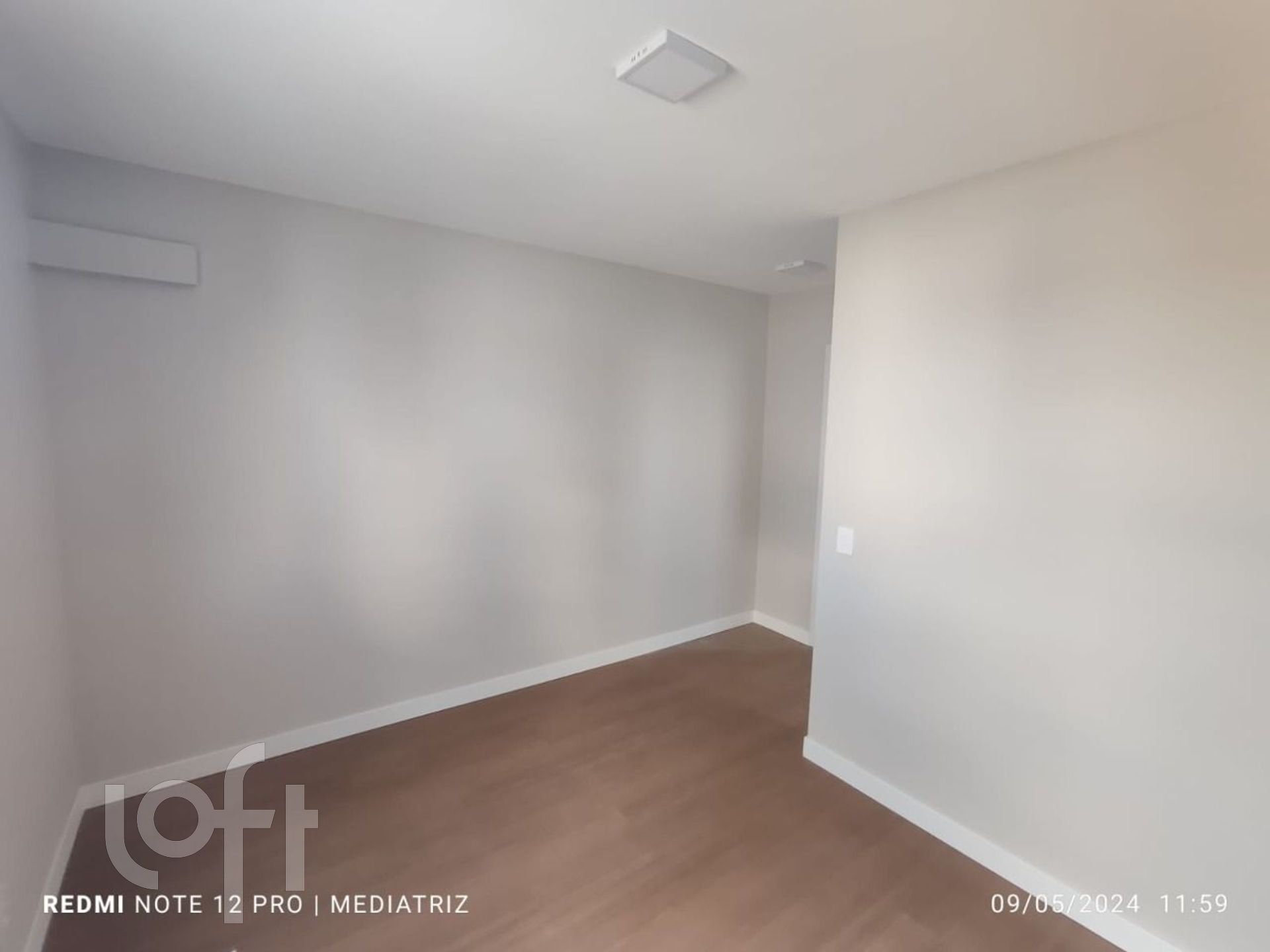 Apartamento à venda com 3 quartos, 21m² - Foto 16