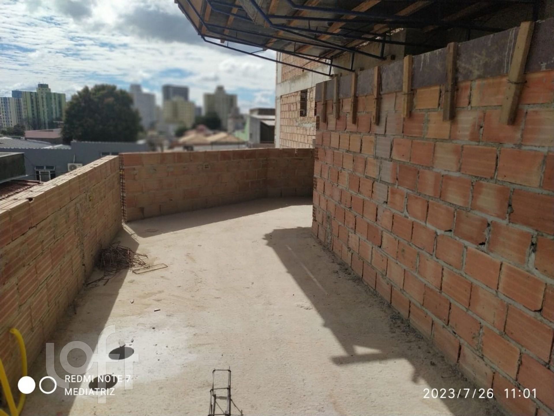 Apartamento à venda com 3 quartos, 21m² - Foto 31