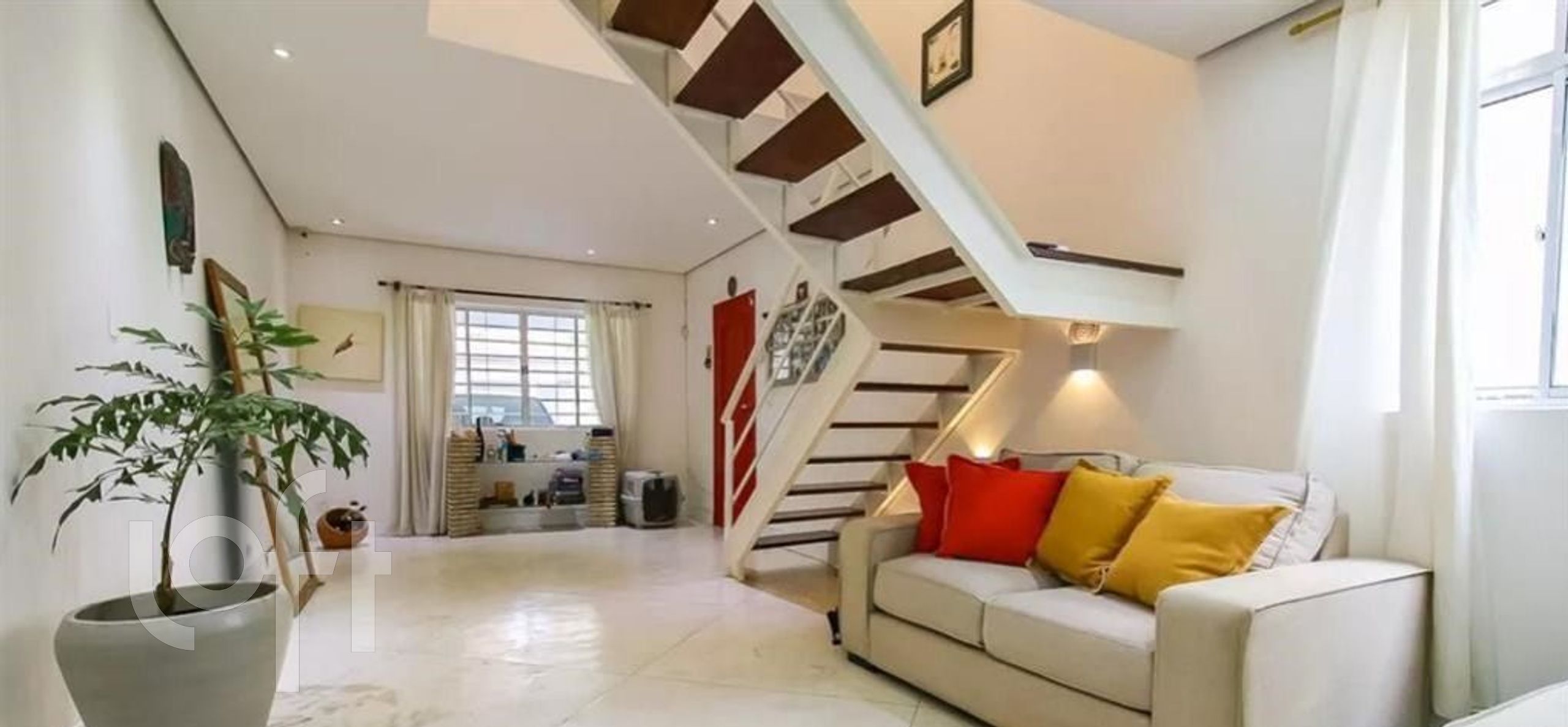 Casa à venda em Campo Belo com 200 m², 4 quartos,