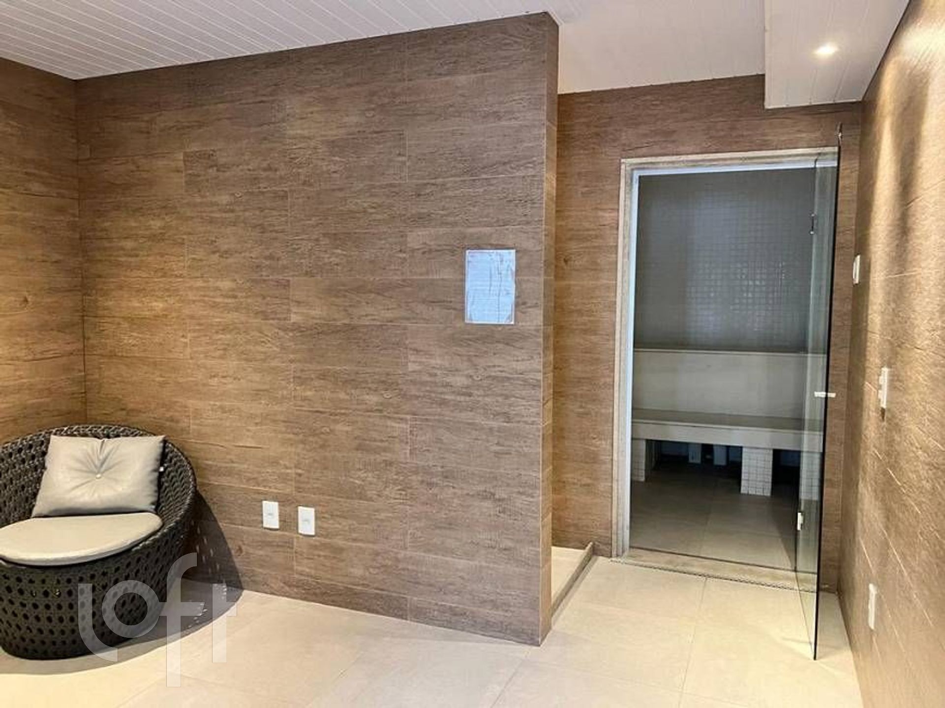 Apartamento à venda com 2 quartos, 80m² - Foto 11