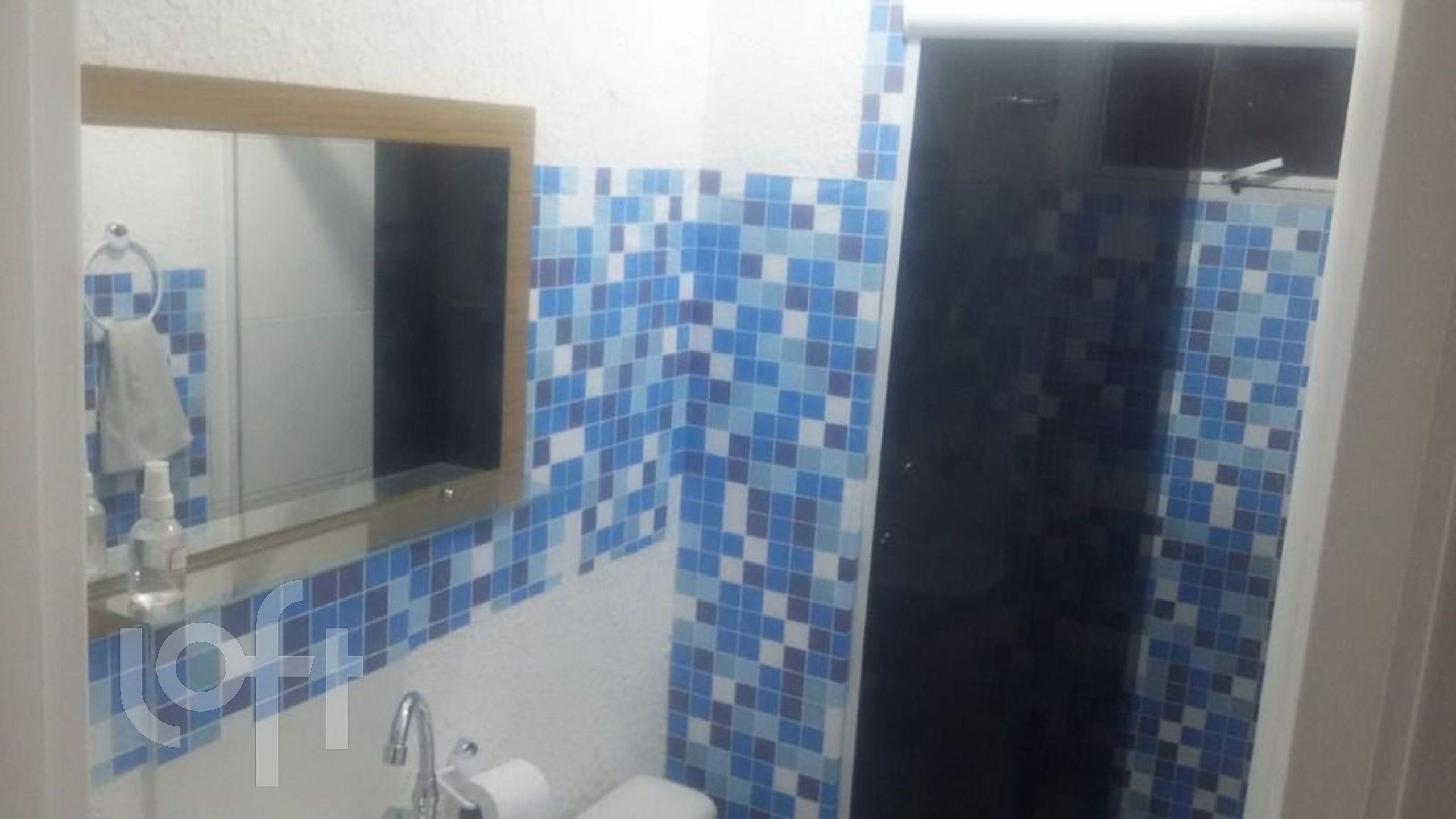 Apartamento à venda com 2 quartos, 40m² - Foto 2