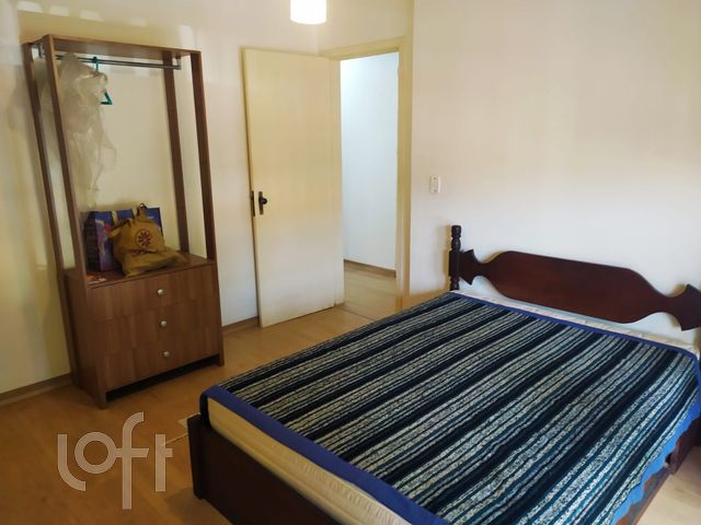 Apartamento com 75m², 3 dormitórios, 1 vaga, Petrópolis em Porto Alegre