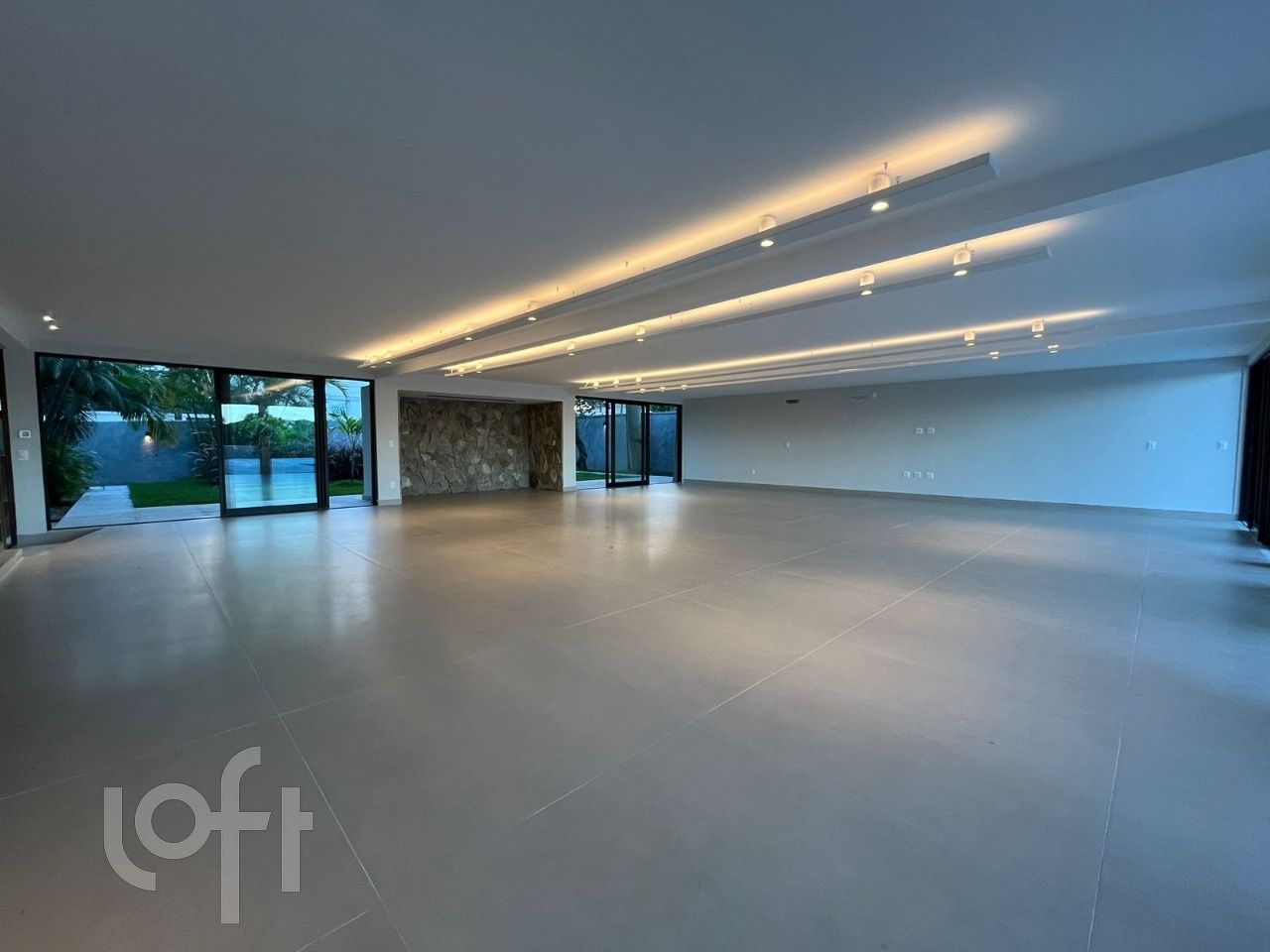 Casa à venda com 4 quartos, 809m² - Foto 11