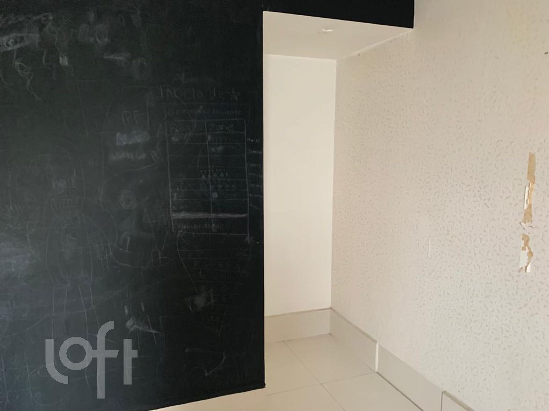 Apartamento à venda com 3 quartos, 250m² - Foto 14