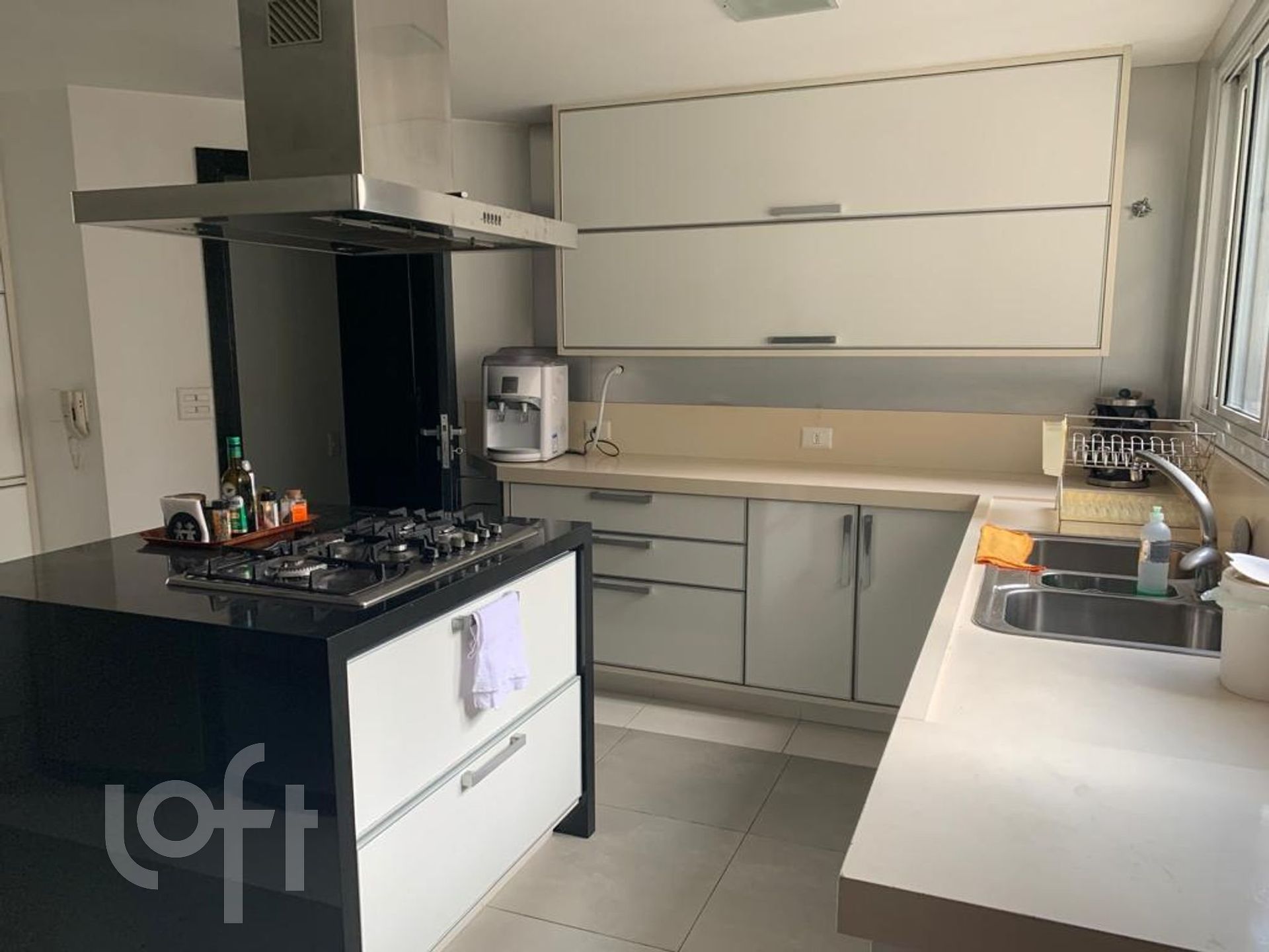 Apartamento à venda com 3 quartos, 250m² - Foto 16