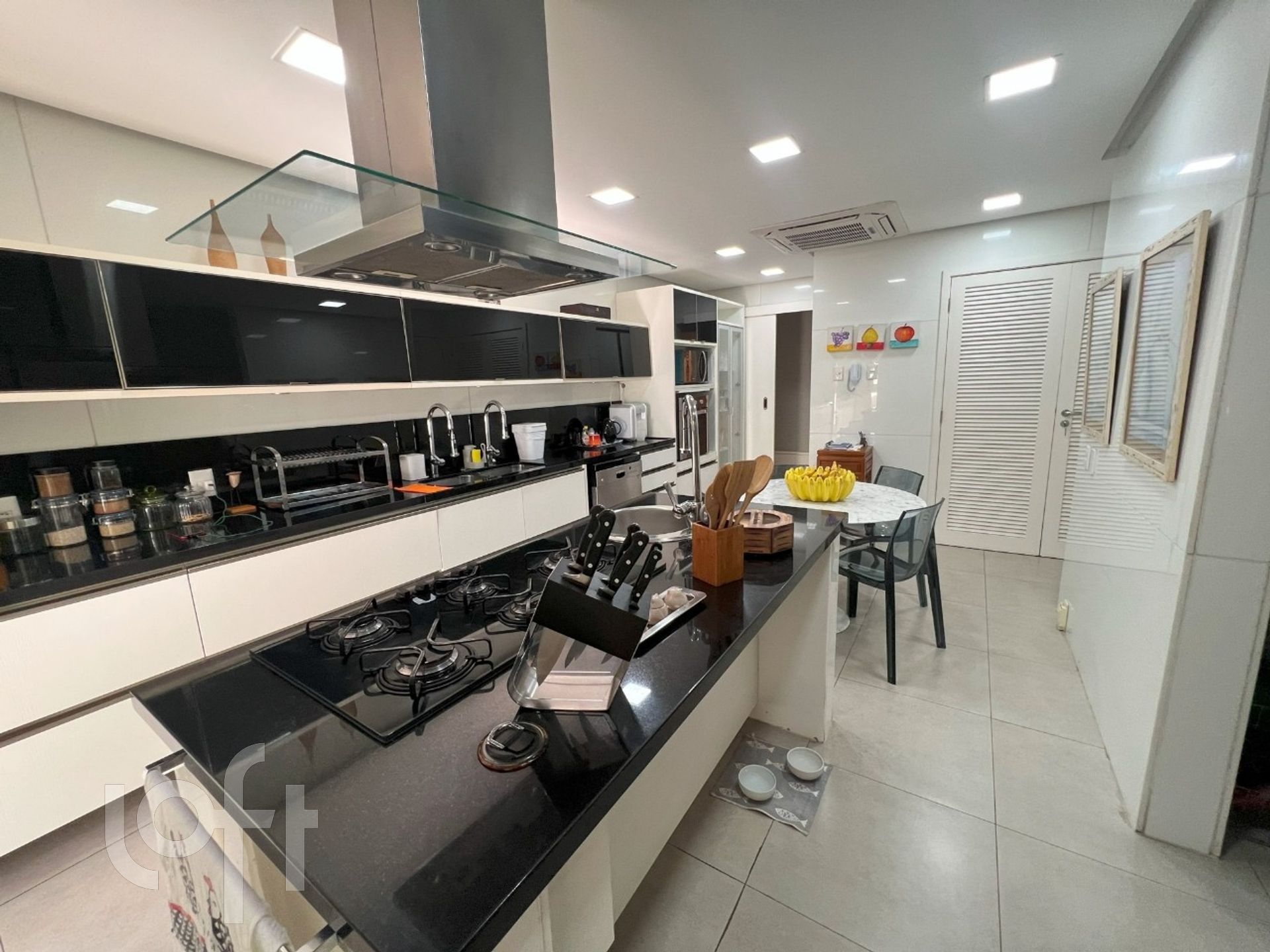 Apartamento à venda com 3 quartos, 442m² - Foto 42