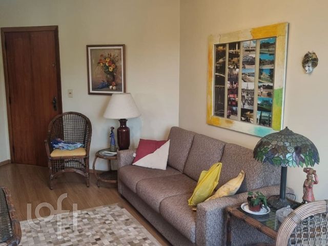 Apartamento com 82m², 3 dormitórios, 1 vaga, Menino Deus em Porto Alegre