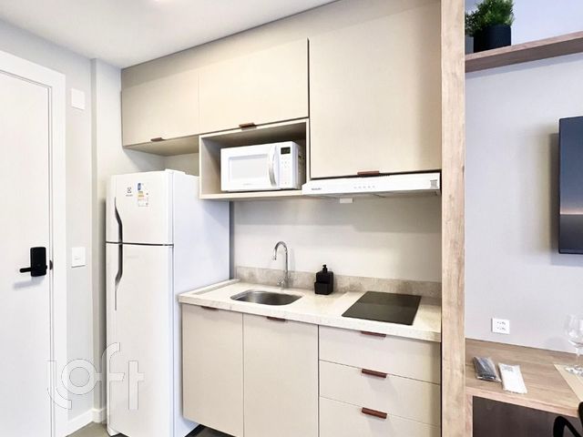 Apartamento com 30m², 1 dormitório, Boa Vista em Porto Alegre