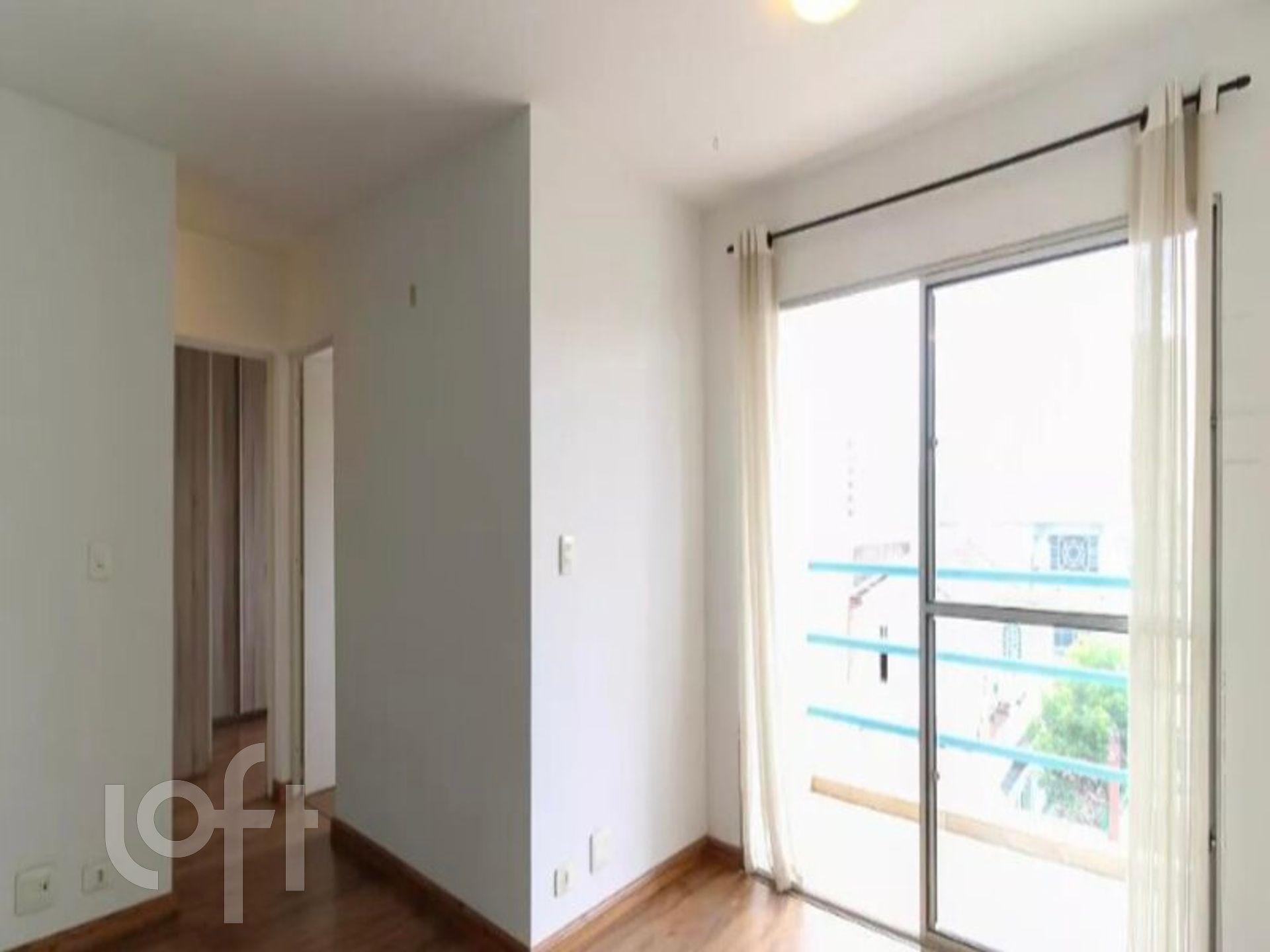 Apartamento à venda com 2 quartos, 56m² - Foto 1