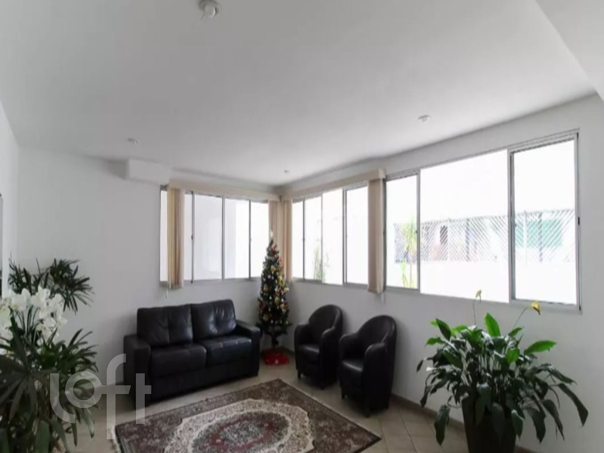 Apartamento à venda com 2 quartos, 56m² - Foto 17