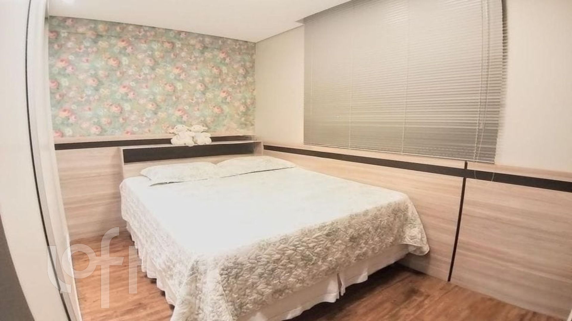 Apartamento à venda com 4 quartos, 180m² - Foto 9