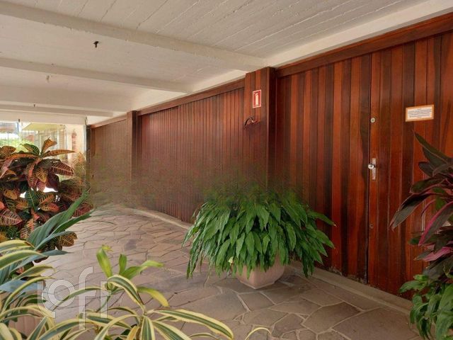 Apartamento com 78m², 2 dormitórios, Menino Deus em Porto Alegre