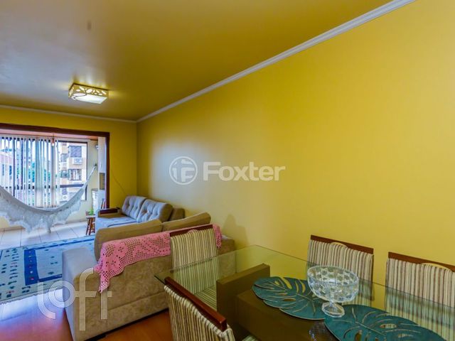 Apartamento com 78m², 2 dormitórios, 1 suíte, 2 vagas, Jardim Botânico em Porto Alegre