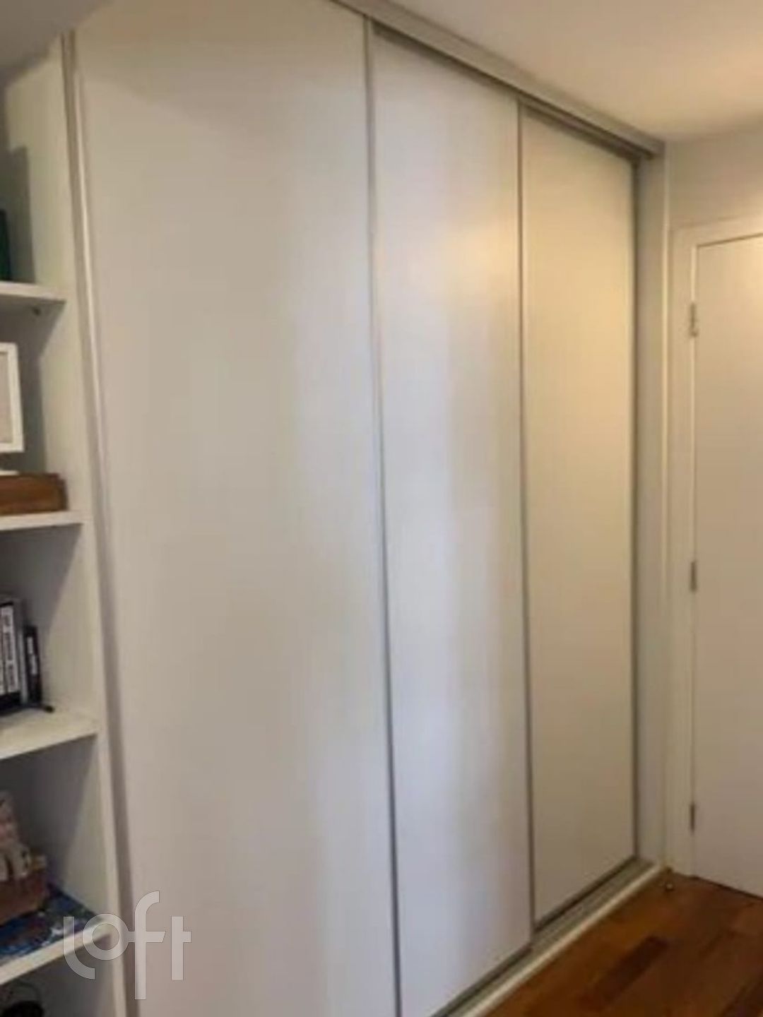 Apartamento à venda com 1 quarto, 90m² - Foto 11