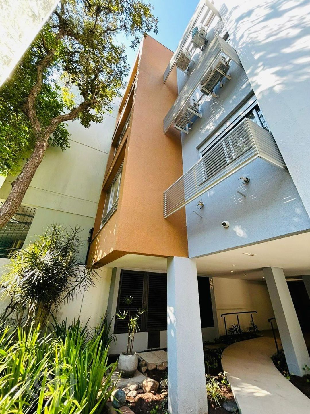 Apartamento com 68m², 2 dormitórios, 1 suíte, 1 vaga, Petrópolis em Porto Alegre