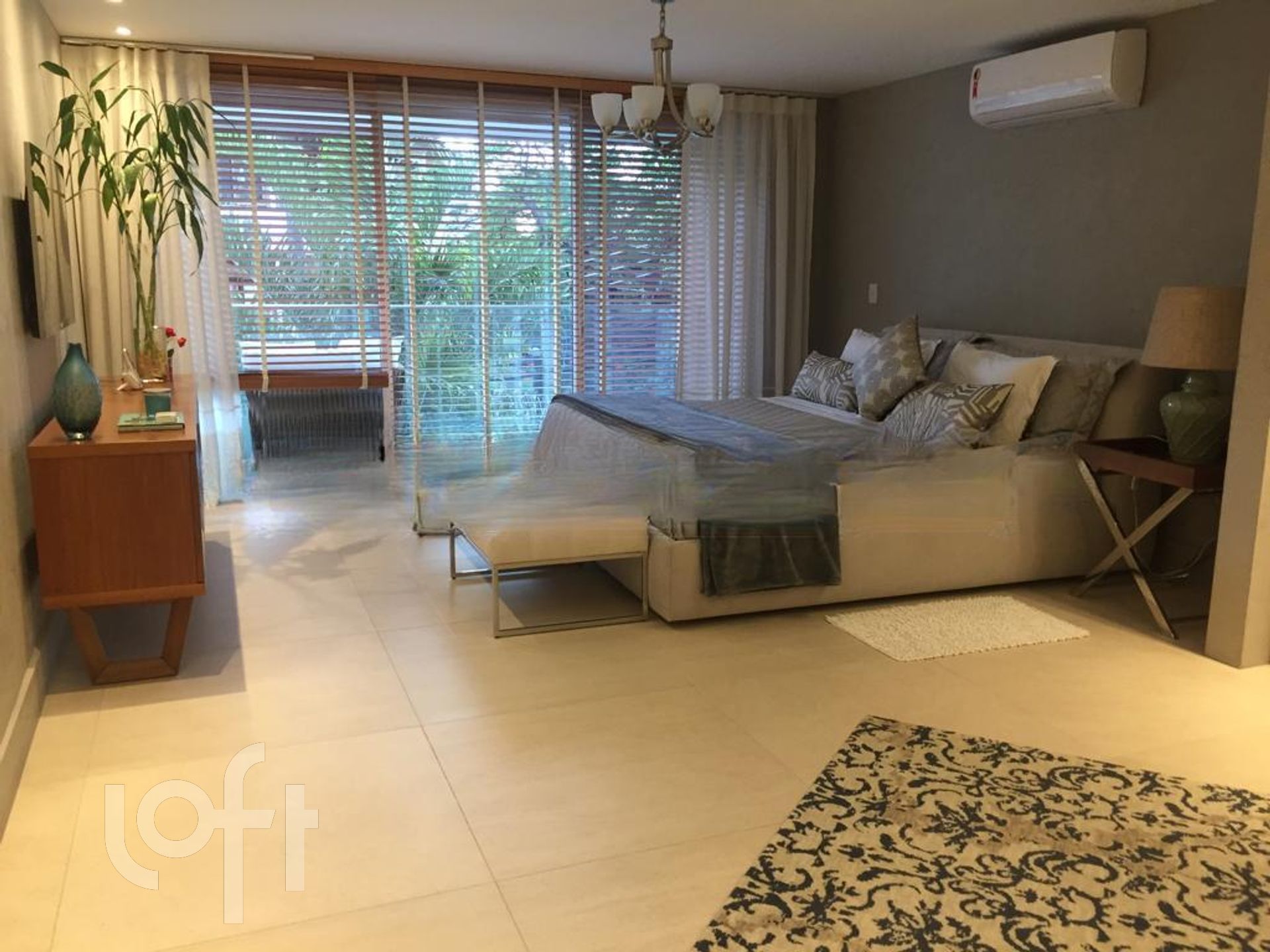 Apartamento à venda com 5 quartos, 342m² - Foto 4