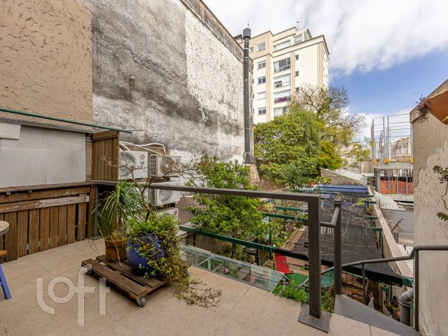 Casa com 151m², 1 suíte, Rio Branco em Porto Alegre