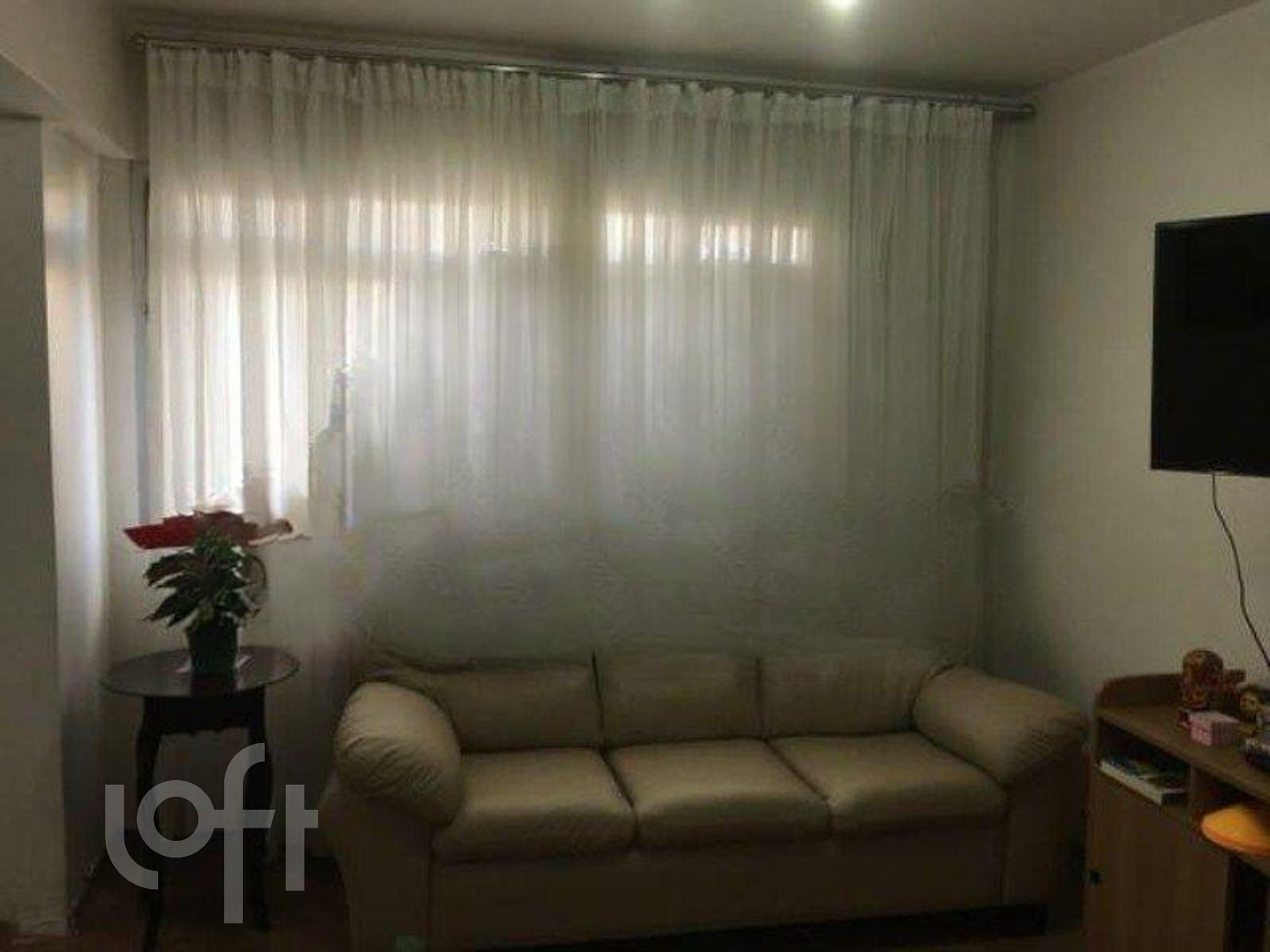 Apartamento à venda com 2 quartos, 80m² - Foto 1