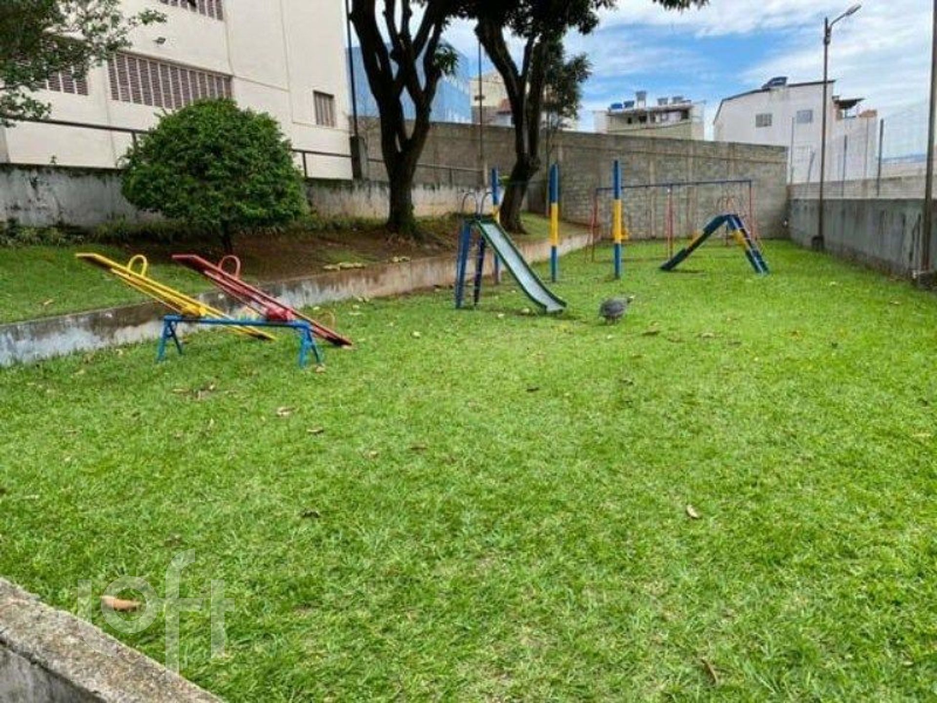 Apartamento à venda com 2 quartos, 80m² - Foto 13