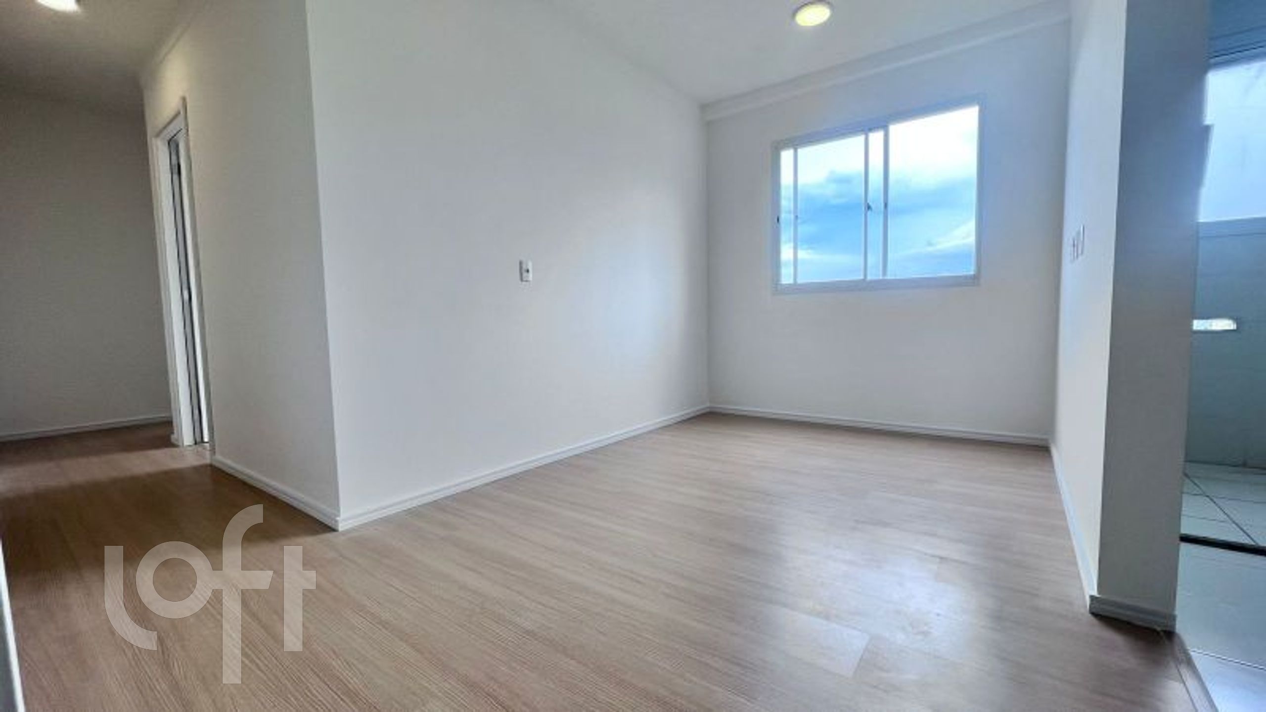 Apartamento à venda com 2 quartos, 47m² - Foto 1