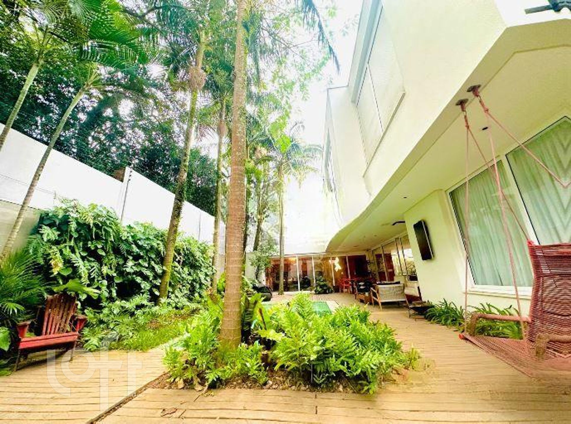 Casa de Condomínio à venda com 4 quartos, 580m² - Foto 9