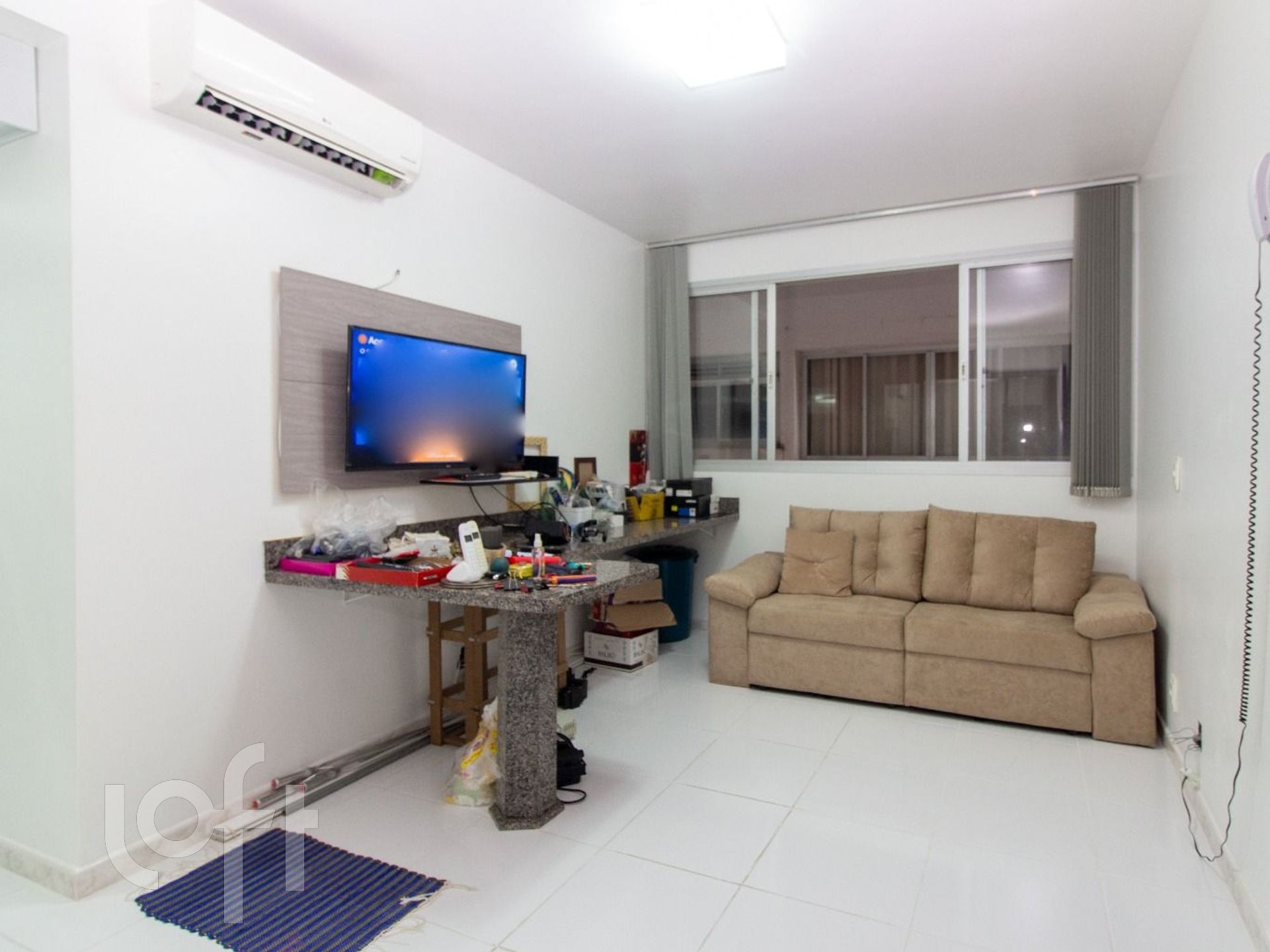 Apartamentos com 42m², 1 quarto, 1 garagem, no bairro Centro em Florianópolis