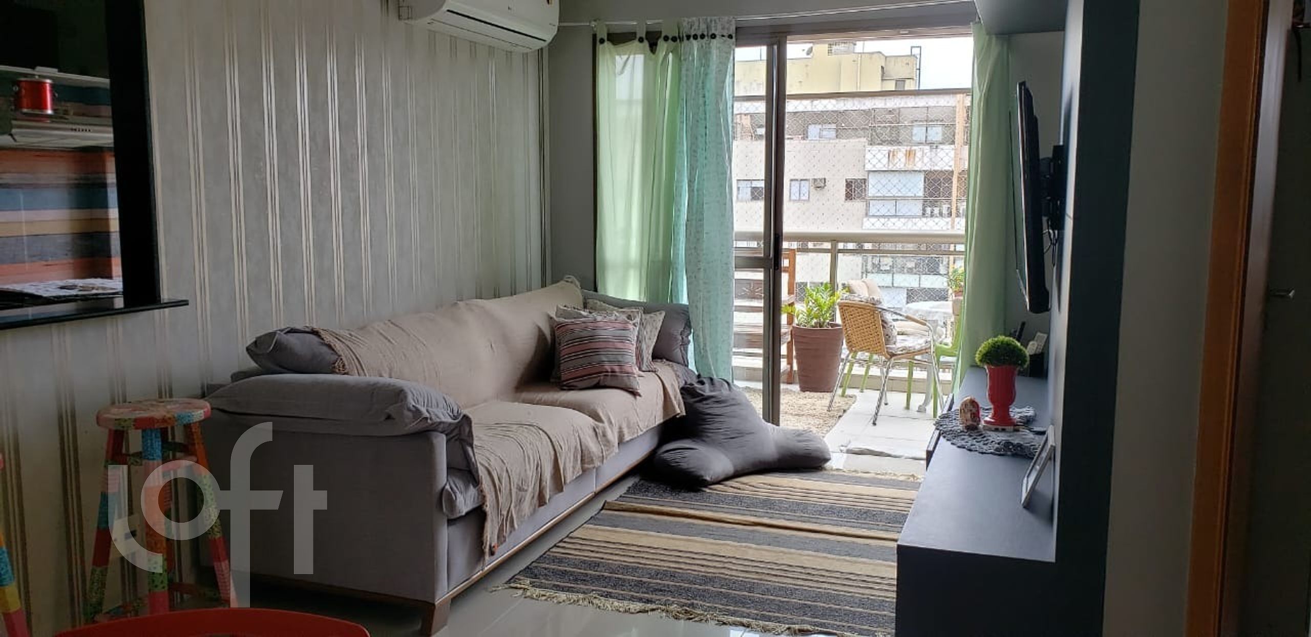 Apartamento à venda com 2 quartos, 90m² - Foto 4