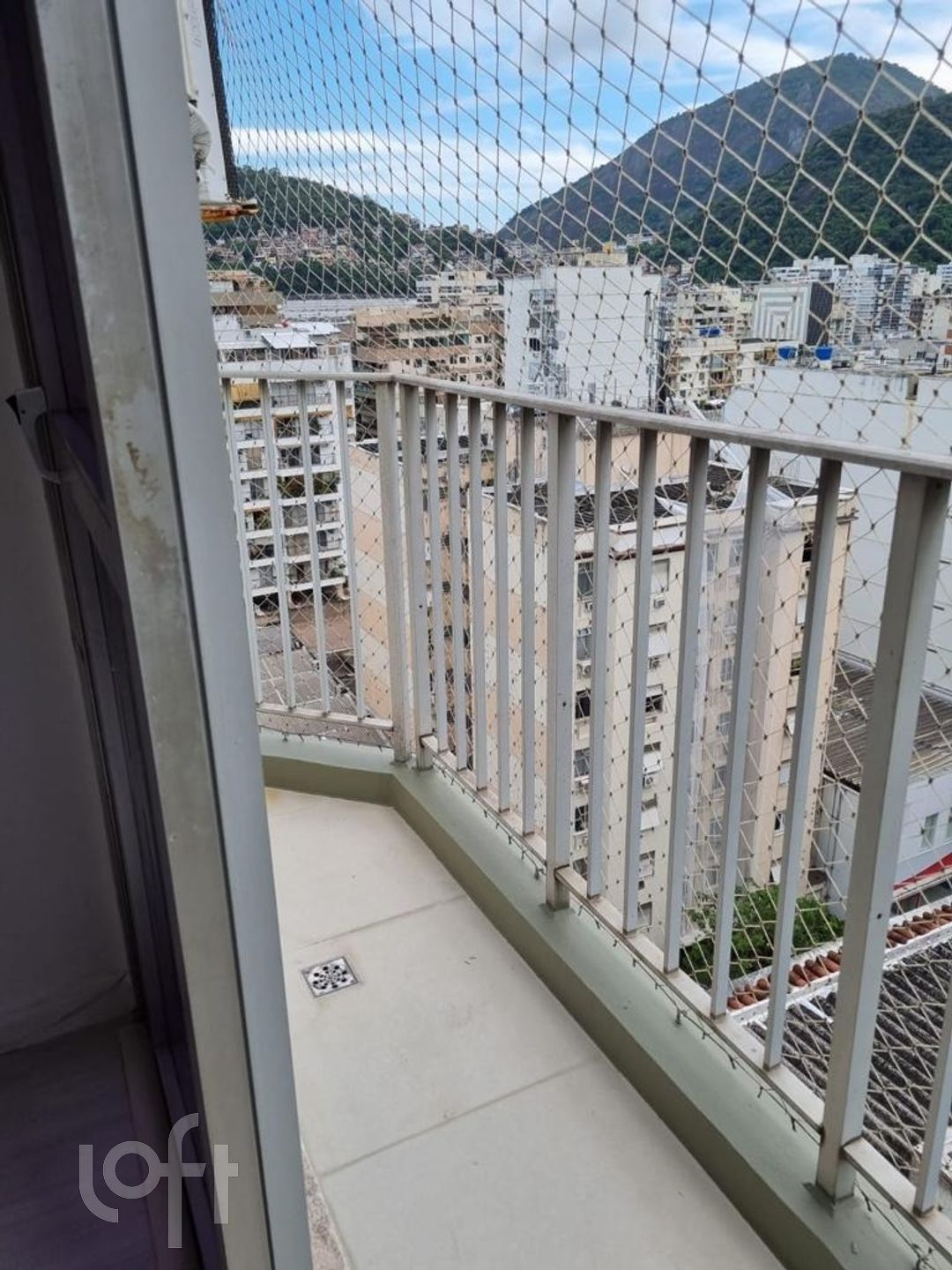 Apartamento à venda com 3 quartos, 157m² - Foto 11