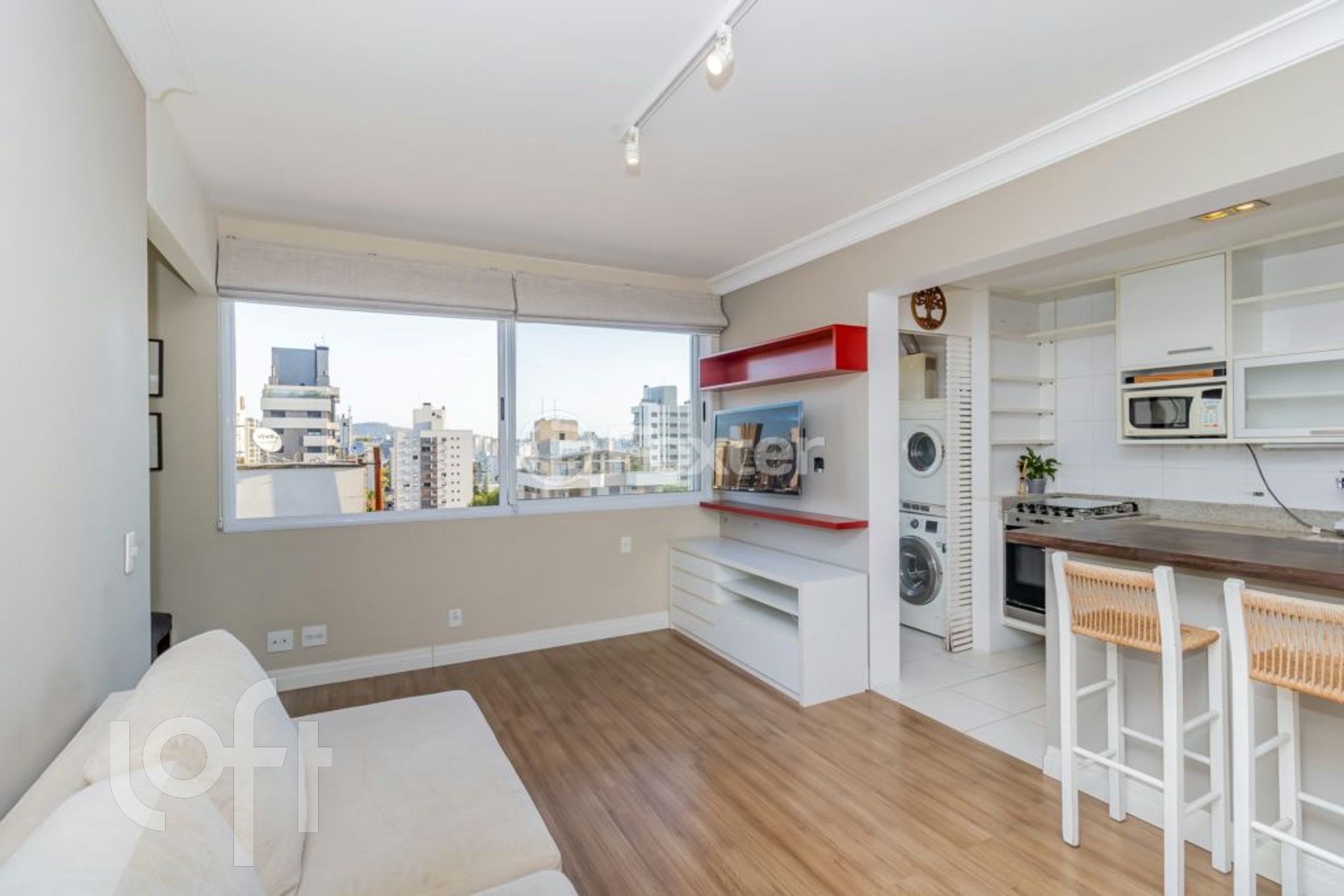 Apartamento com 45m², 1 dormitório, 1 vaga, Petrópolis em Porto Alegre