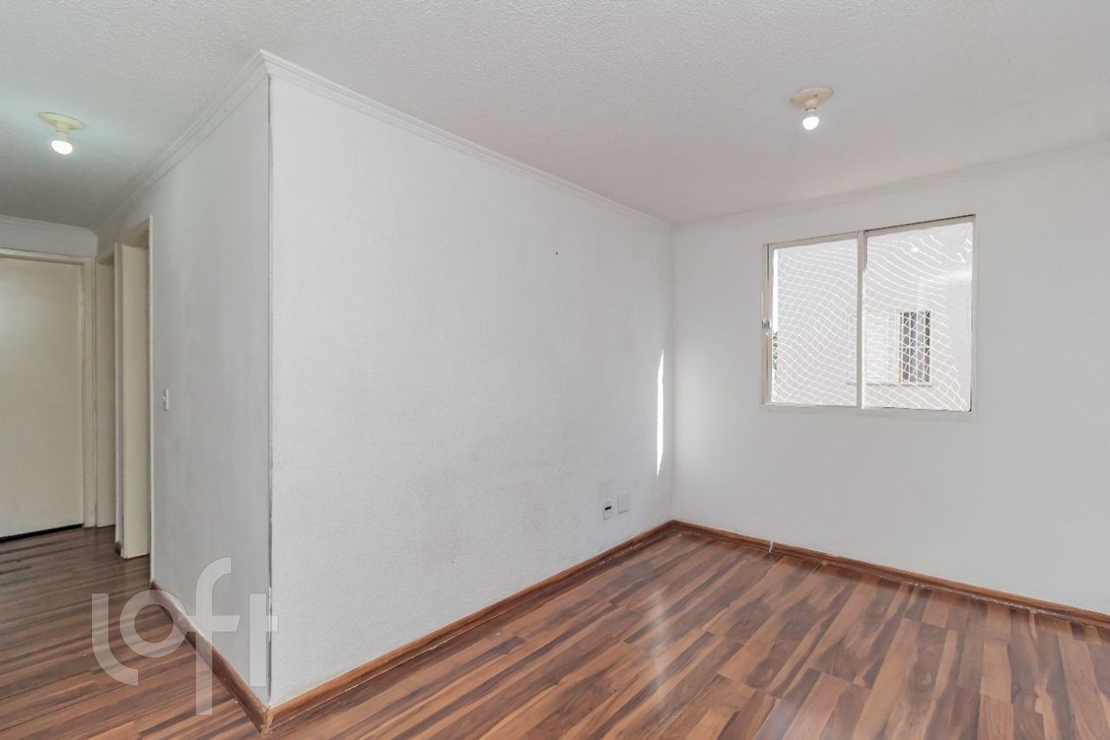 Apartamento à venda em Jardim Redil com 45 m², 2 q