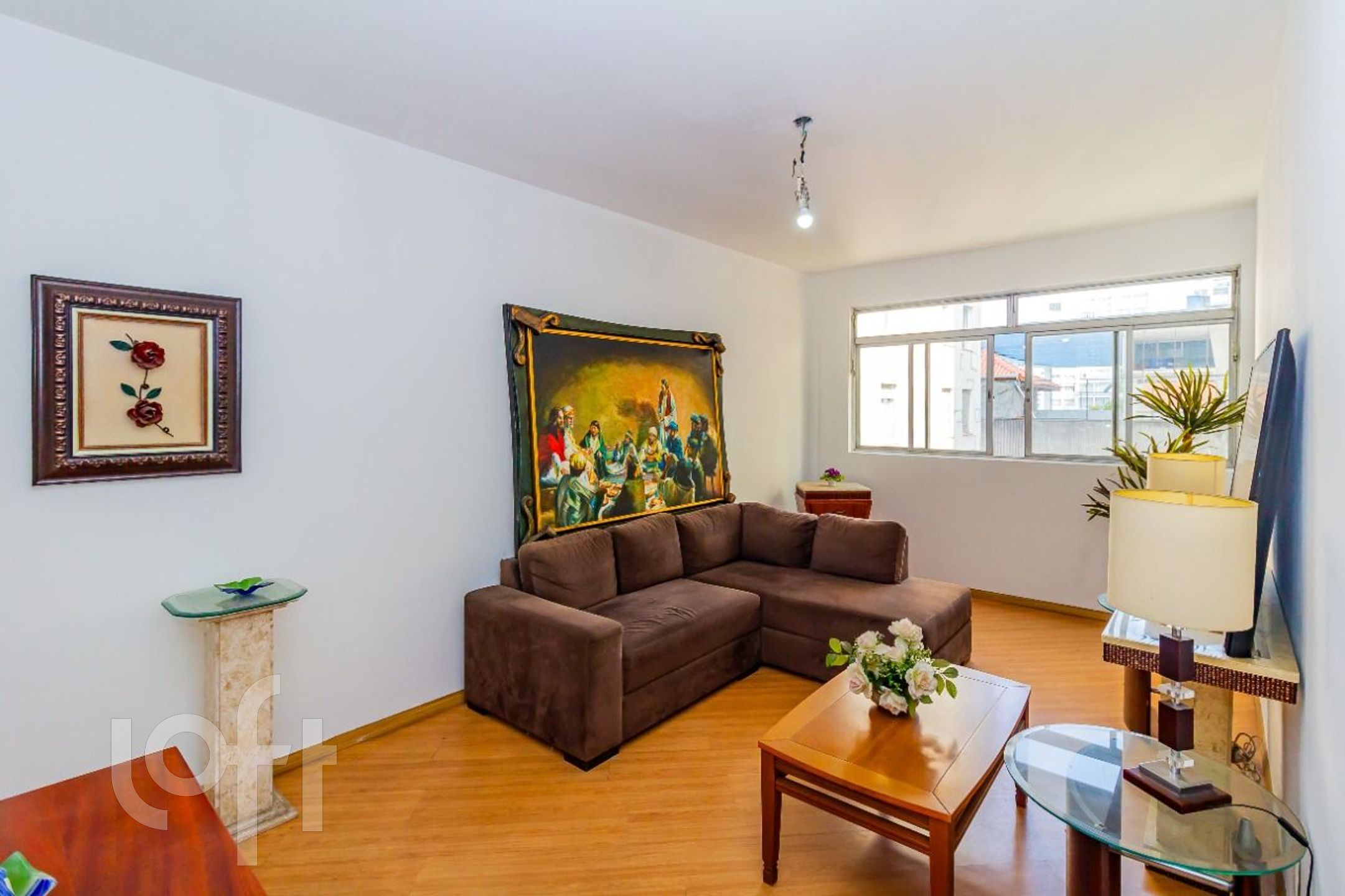 Apartamento à venda com 3 quartos, 95m² - Foto 1