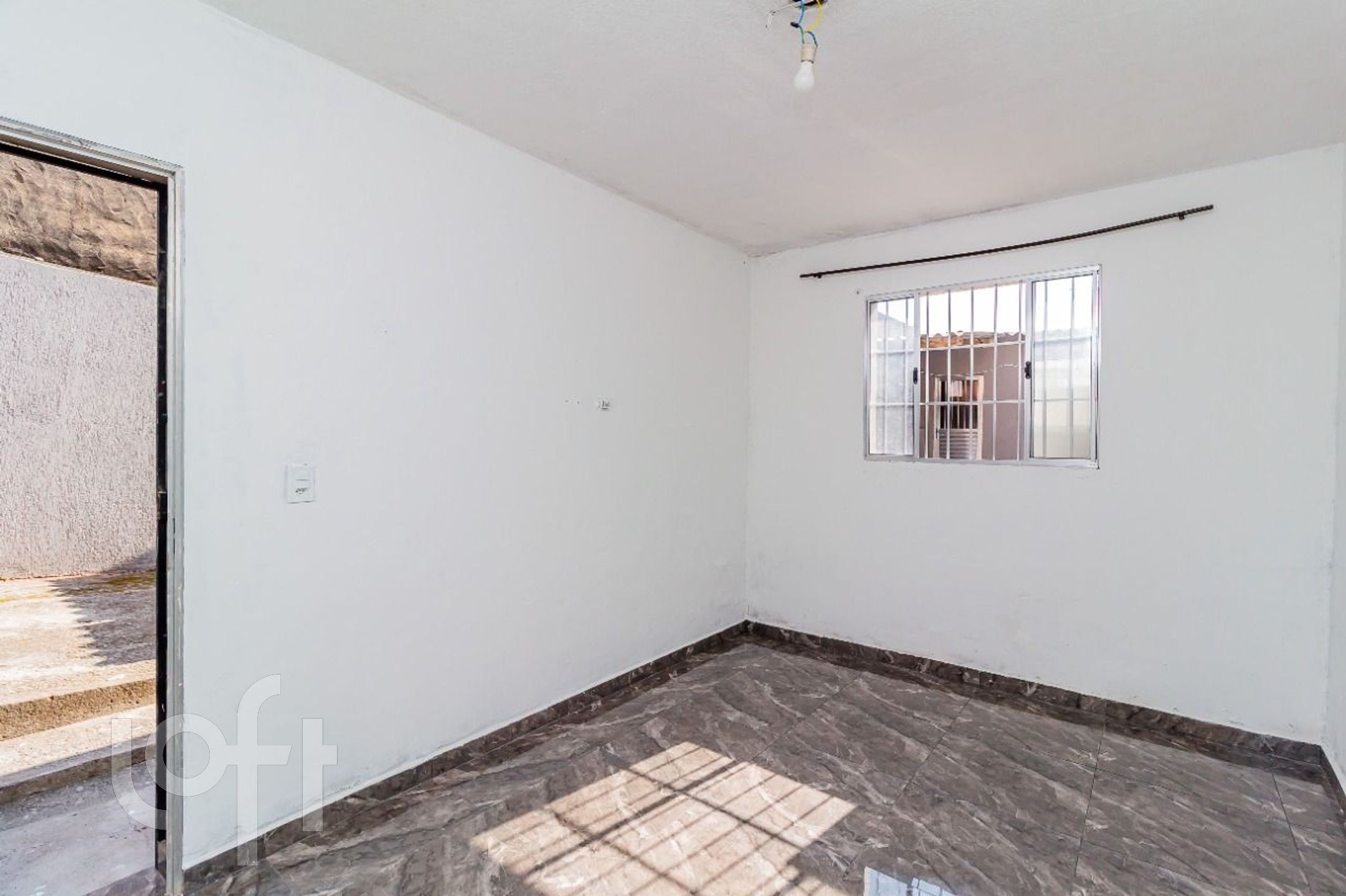 Casa à venda em Vila Curuçá com 255 m², 4 quartos,