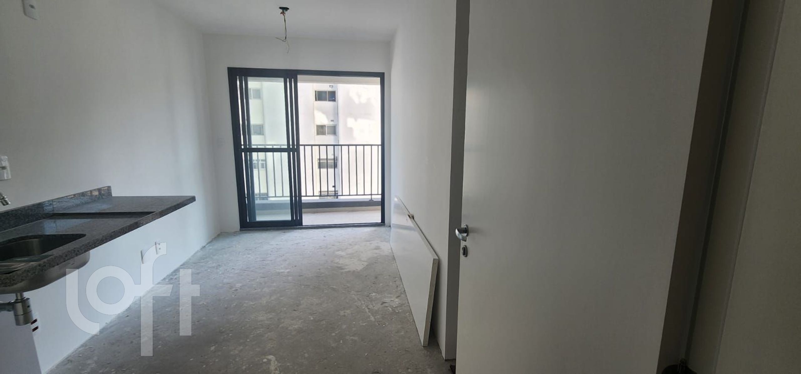 Apartamento à venda com 1 quarto, 29m² - Foto 1