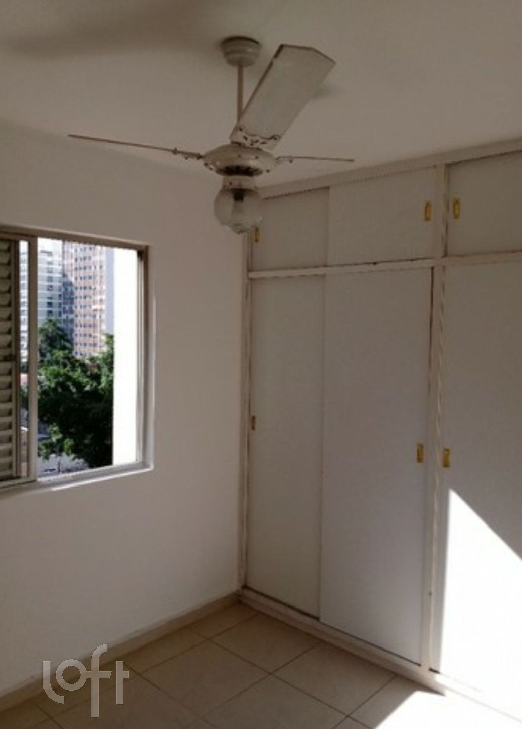 Apartamento à venda com 1 quarto, 45m² - Foto 7