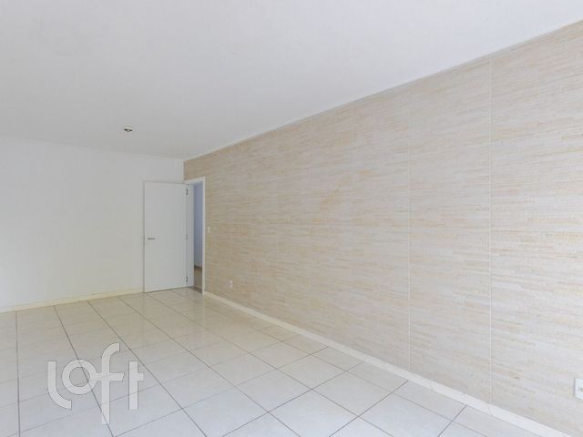 Apartamento com 127m², 3 dormitórios, 1 suíte, 1 vaga, Santana em Porto Alegre