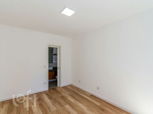 Apartamento com 88m², 2 dormitórios, 1 suíte, 1 vaga, Bom Fim em Porto Alegre