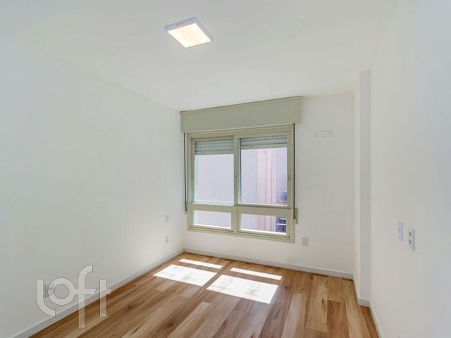 Apartamento com 88m², 2 dormitórios, 1 suíte, 1 vaga, Bom Fim em Porto Alegre