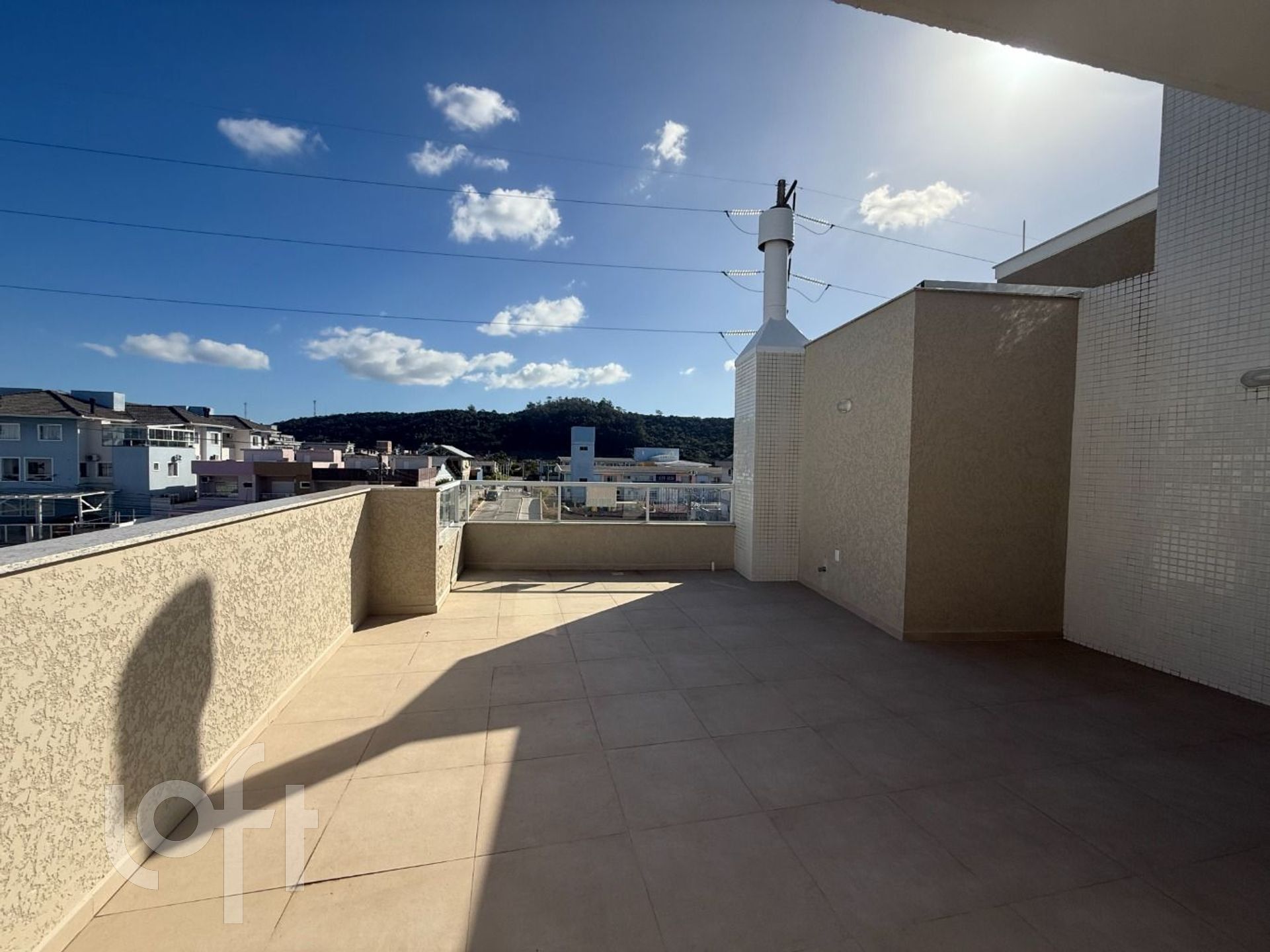 Apartamento à venda em Ingleses com 116 m², 2 quartos, 1 suíte, 2 vagas