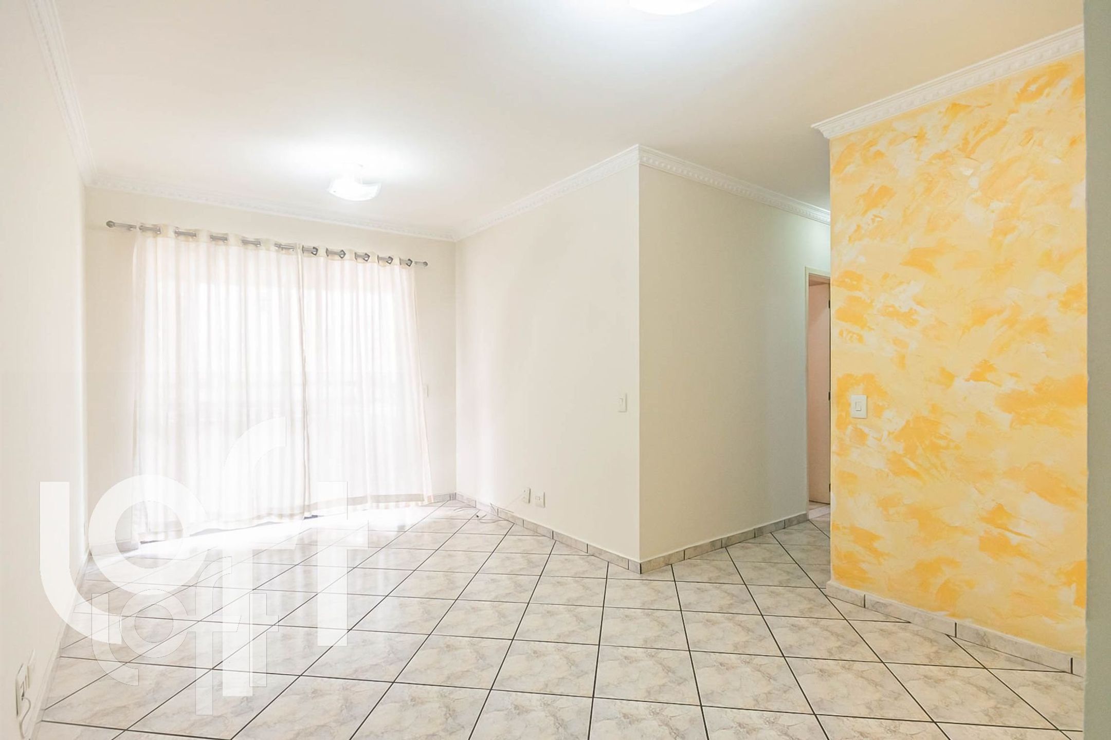 Apartamento à venda com 3 quartos, 80m² - Foto 1