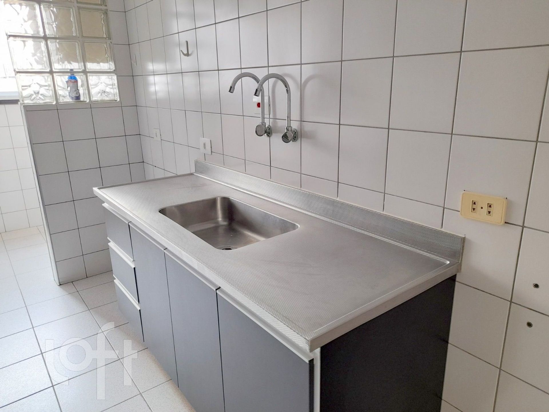 Apartamento à venda com 3 quartos, 98m² - Foto 12