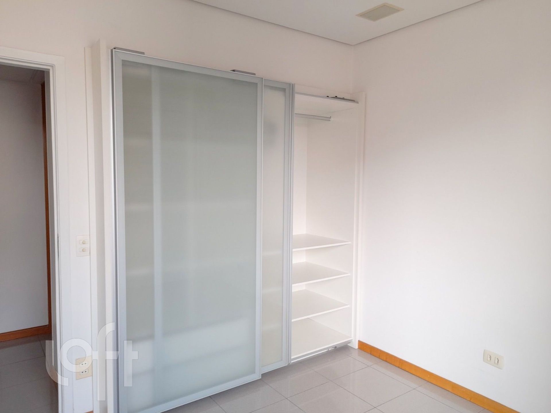 Apartamento à venda com 3 quartos, 98m² - Foto 18