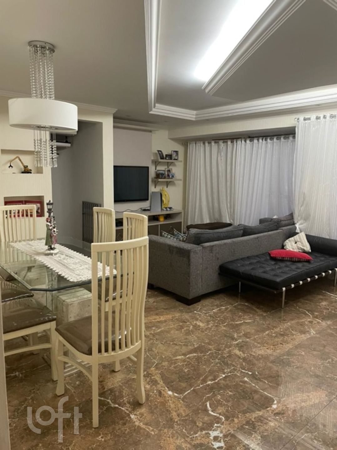 Apartamento à venda com 3 quartos, 260m² - Foto 2