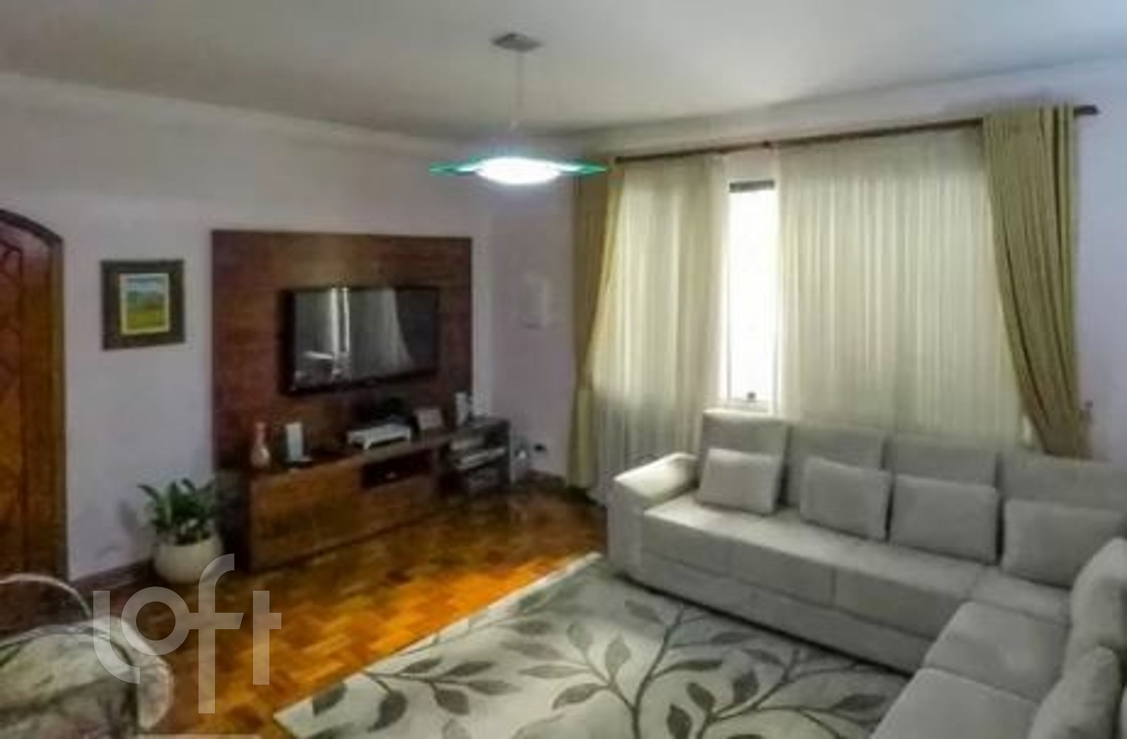 Casa à venda com 2 quartos, 170m² - Foto 2