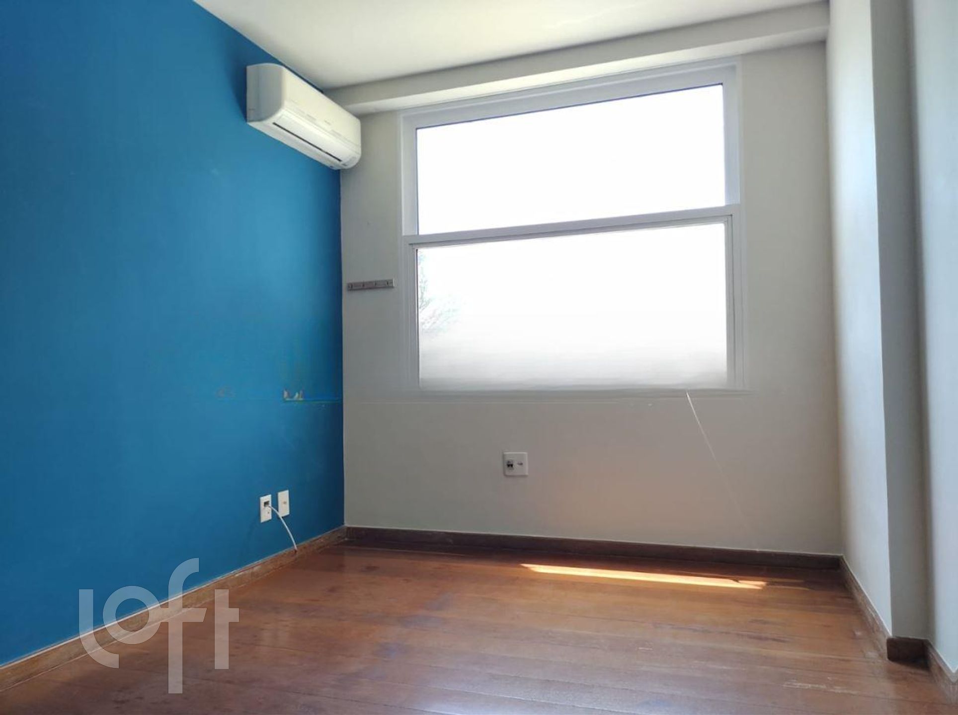 Apartamento à venda com 3 quartos, 158m² - Foto 11