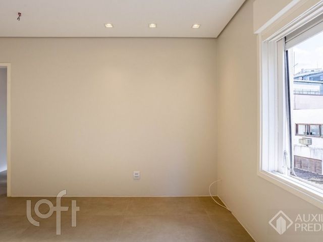 Apartamento com 44m², 1 dormitório, 1 vaga, Rio Branco em Porto Alegre