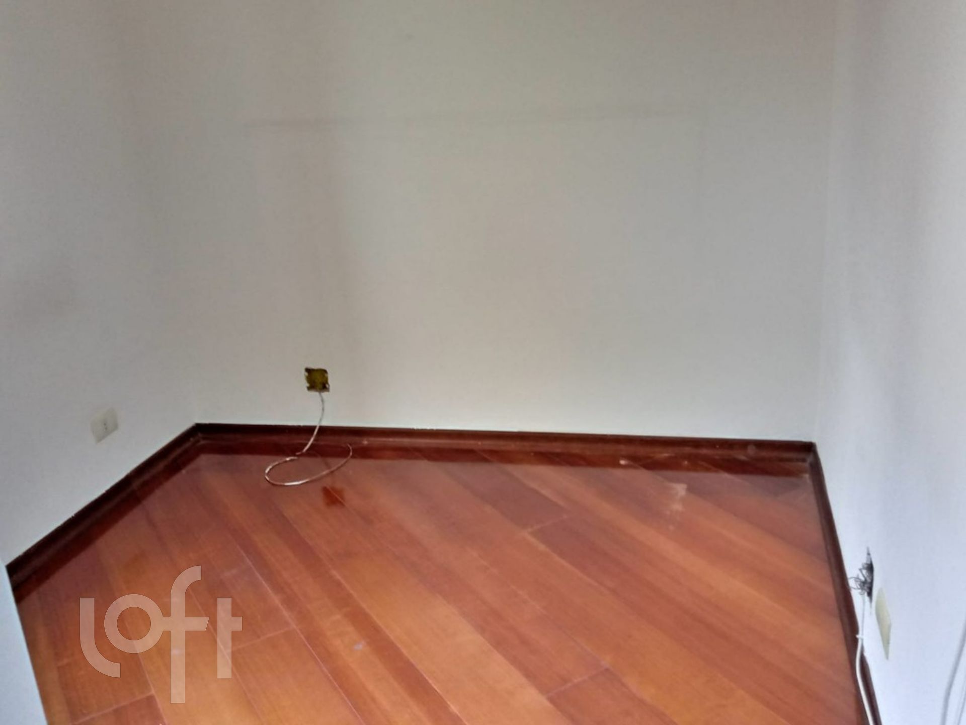 Apartamento à venda com 2 quartos, 56m² - Foto 10