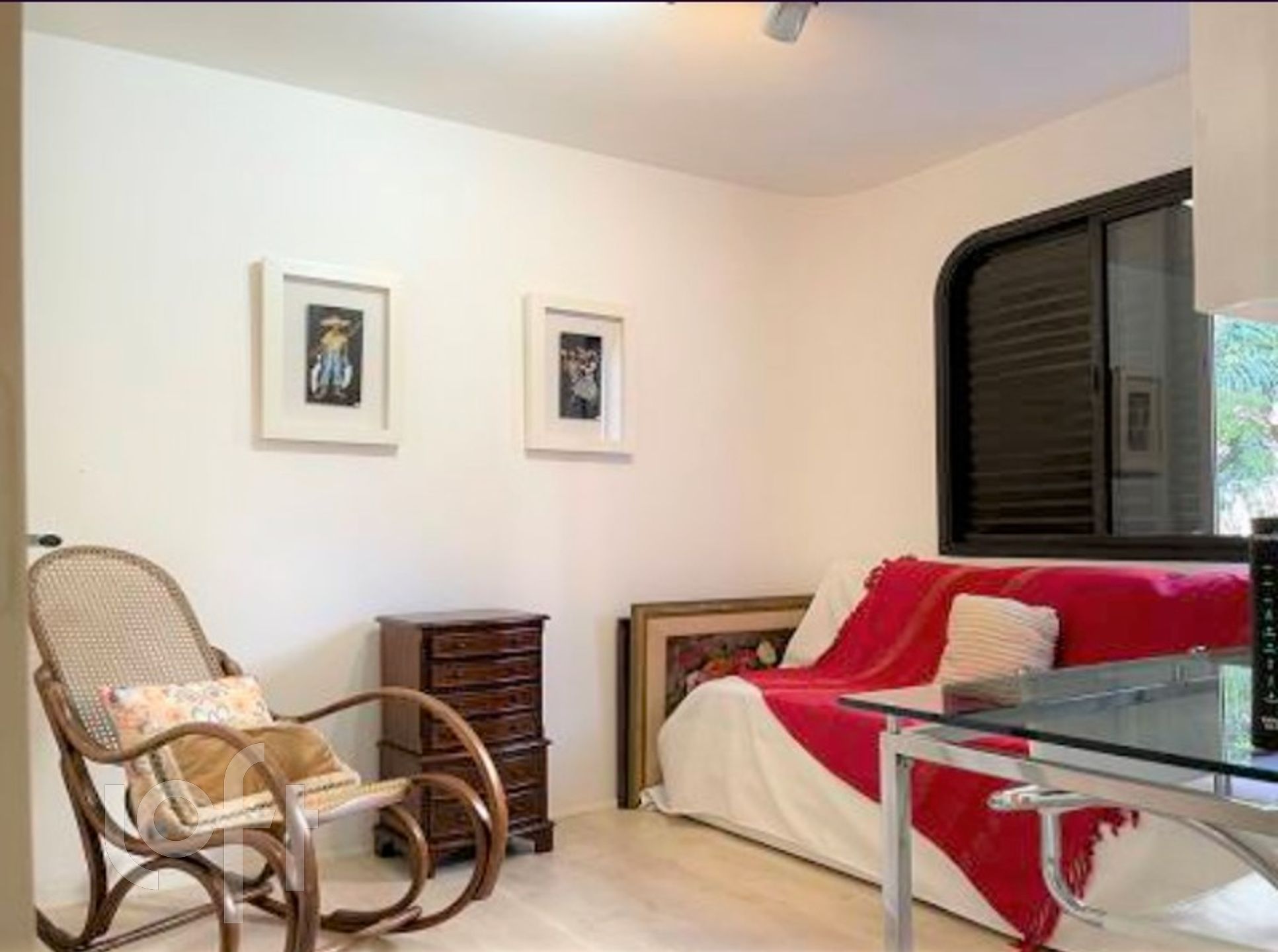 Apartamento à venda com 3 quartos, 131m² - Foto 4